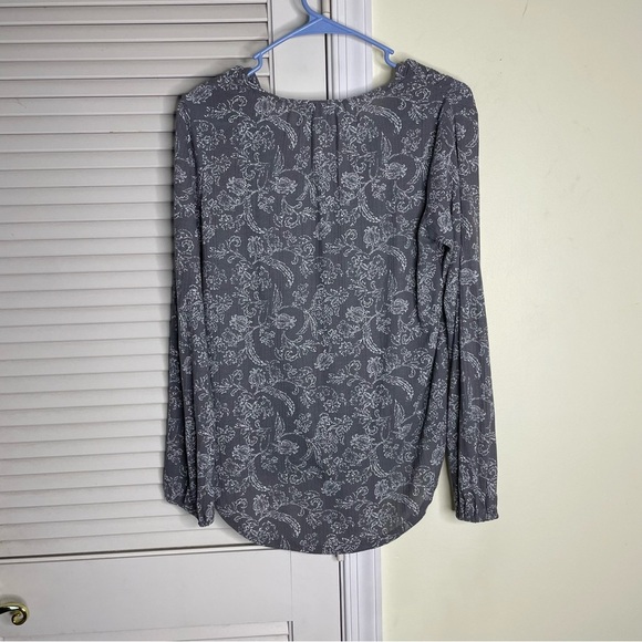 Lucky Brand Womens Size Small Gray Long Sleeve Boho Top Hi Low Lightweight - Picture 5 of 8